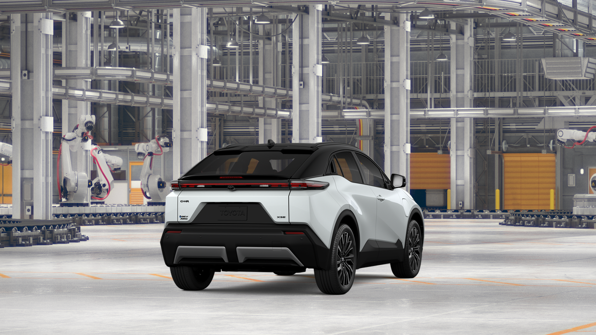 2027 Toyota C-HR XSE