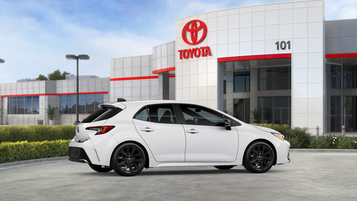 2026 Toyota Corolla Hatchback XSE