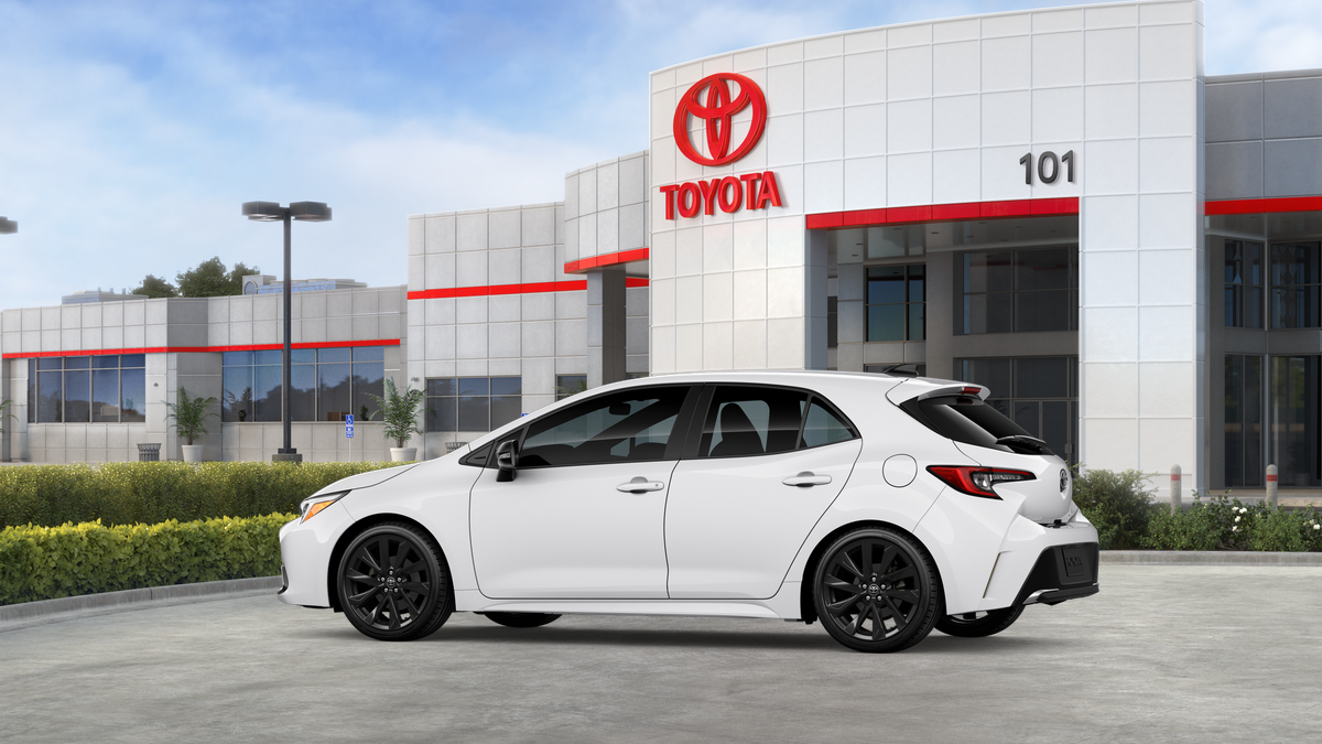 2026 Toyota Corolla Hatchback XSE