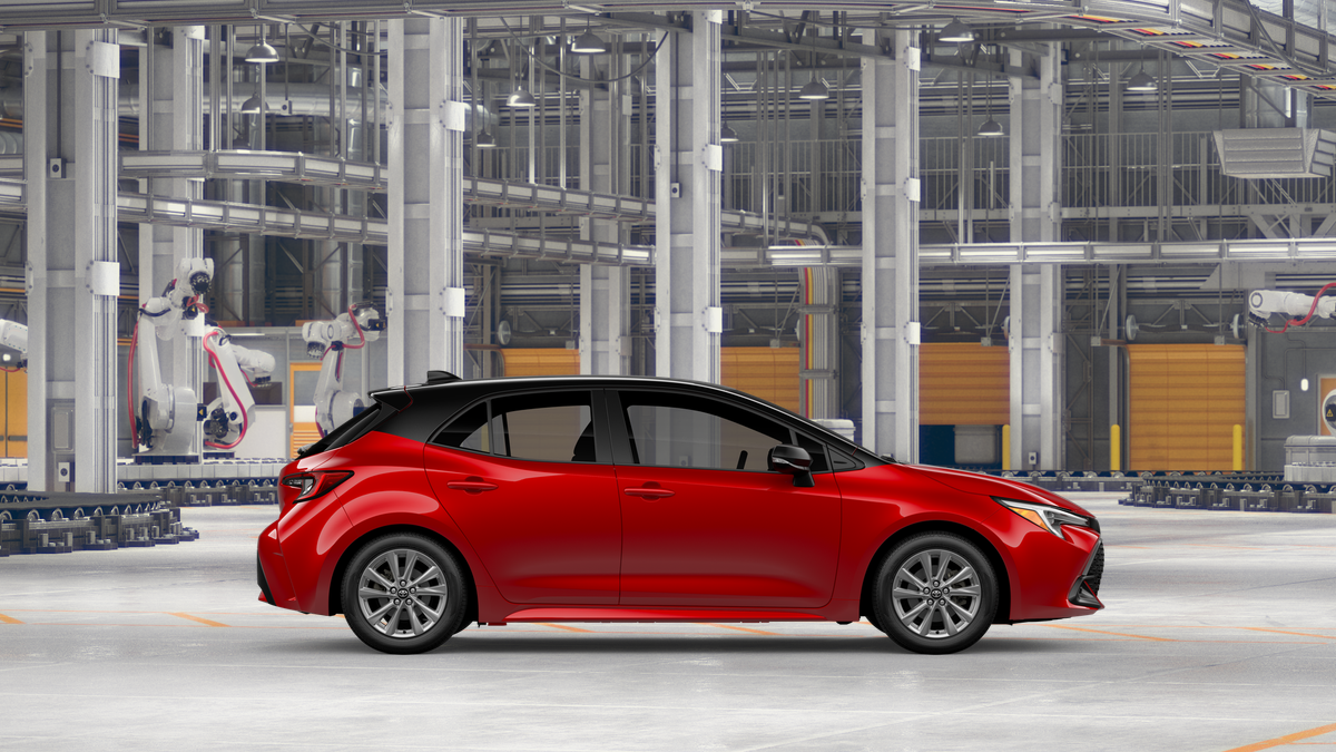 2027 Toyota Corolla Hatchback SE